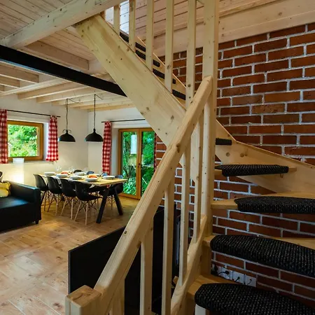 Dom Stary Mlyn Nad Strumieniem Z Mozliwoscia Dostepu Do Sauny, Goracej Beczki, Basenem