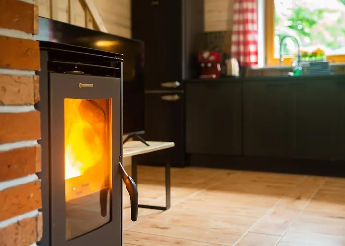 بيت للعطل Dom Stary Mlyn Nad Strumieniem Z Mozliwoscia Dostepu Do Sauny, Goracej Beczki, Basenem شكلارسكا بوريبا