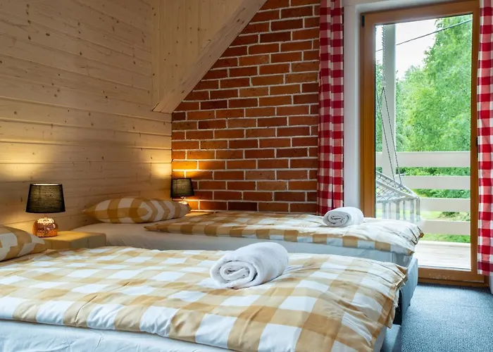 Dom Stary Mlyn Nad Strumieniem Z Mozliwoscia Dostepu Do Sauny, Goracej Beczki, Basenem شكلارسكا بوريبا