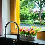 Hébergement de vacances Stary Mlyn Nad Strumieniem Z Mozliwoscia Dostepu Do Sauny, Goracej Beczki, Basenu - *