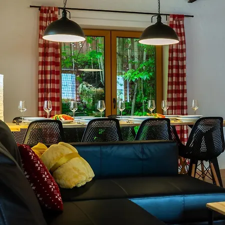 Nyaraló Dom Stary Mlyn Nad Strumieniem Z Mozliwoscia Dostepu Do Sauny, Goracej Beczki, Basenu - Szklarska Poręba