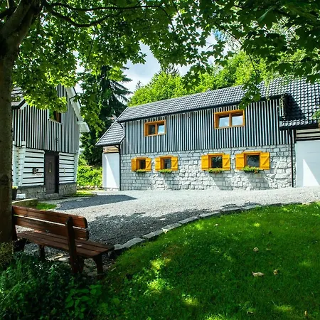 Stary Mlyn Nad Strumieniem Z Mozliwoscia Dostepu Do Sauny, Goracej Beczki, Basenu - *