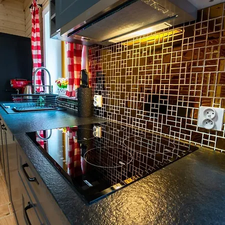 Dom Stary Mlyn Nad Strumieniem Z Mozliwoscia Dostepu Do Sauny, Goracej Beczki, Basenem 스클라르스카포렘바